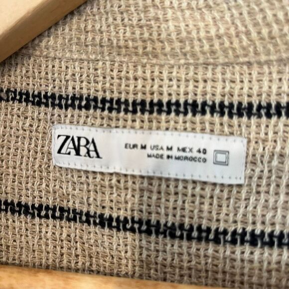 Zara Men’s pinestriped knit Men’s Short sleeve shirt with camp collar Size Mediu - Picture 3 of 4